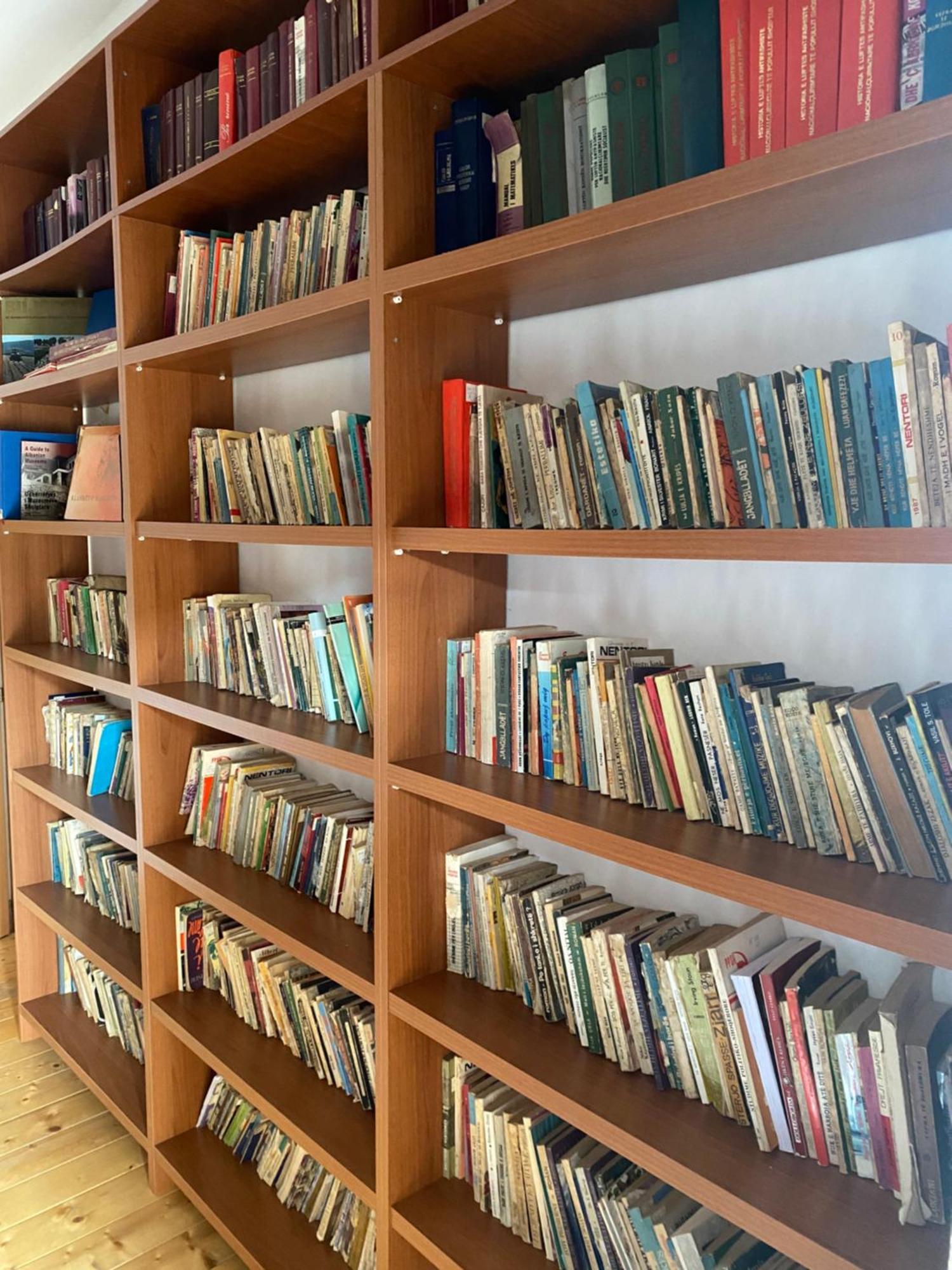 Vila Disha تيرانا المظهر الخارجي الصورة