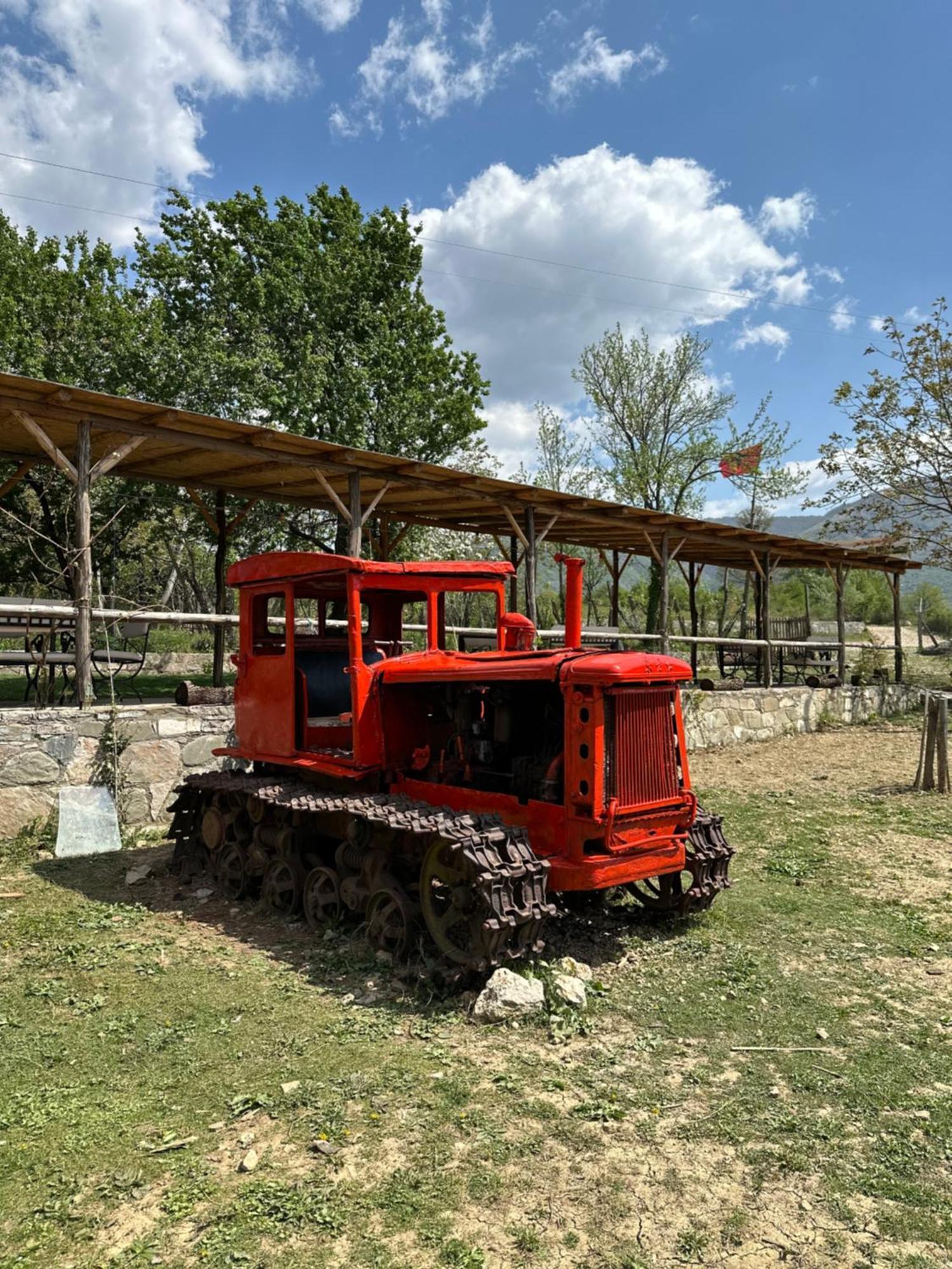 Vila Disha تيرانا المظهر الخارجي الصورة